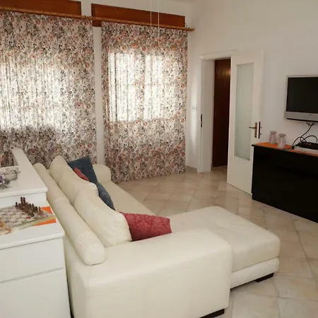 Luxury Apt Apartment Calasetta